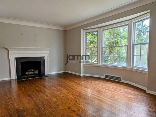Photo - 3580 Normandy Rd