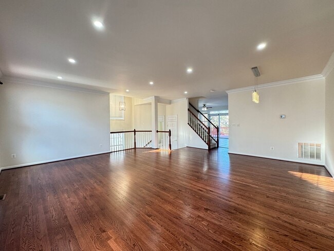 Photo - Stunning 3 Bed 3.5 Bath End-Unit Townhome In Desired Potomac Lakes