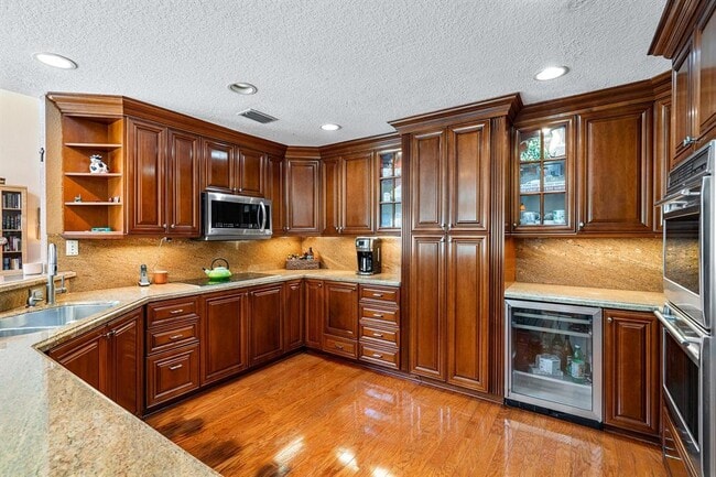 Photo - 10627 Wheelhouse Cir