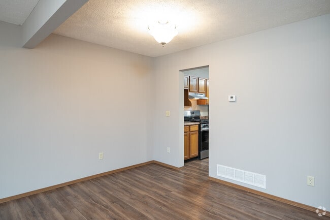 2BR, 1.5BA - 1,200SF - Dining Room