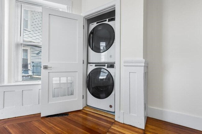 Photo - 301 Medford St Unit 1