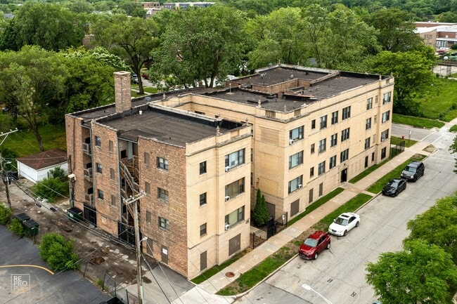 Photo - 7003 S Harper Chicago, IL 60637