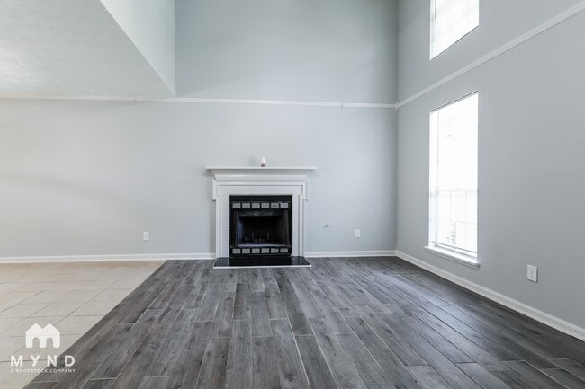 Photo - 5550 Panola Pl