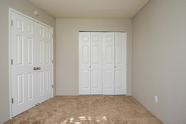 Two Bedroom w/ Den | Bedroom One
