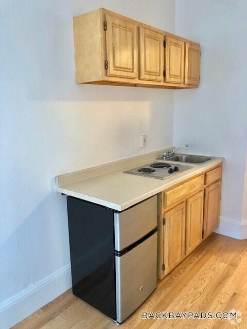 Building Photo - 405 Beacon St Rental