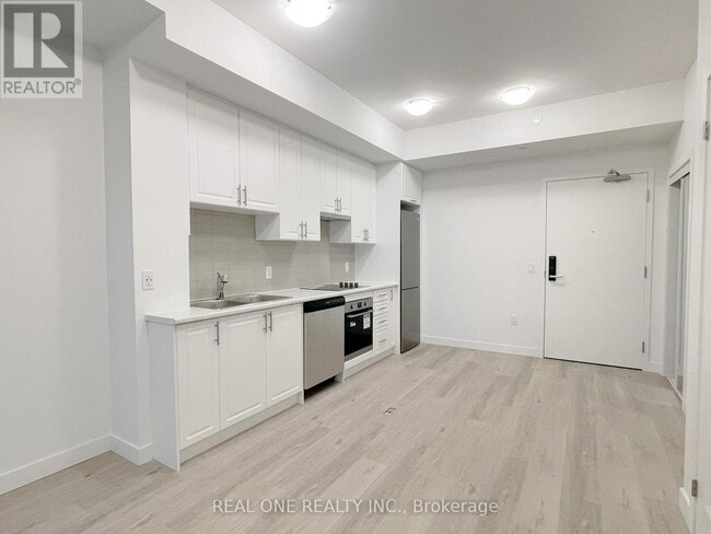 Photo - 461 Green Rd Unité 610