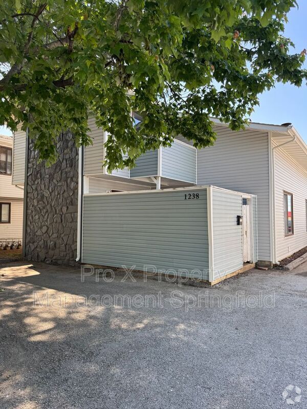 Building Photo - 1238 E Guinevere St Unit #1 Rental