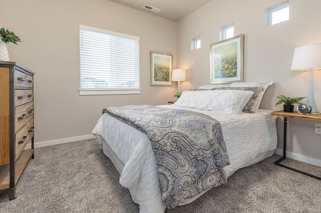 Wilson Creek Townhomes! Move In By 7/31 & ... - Wilson Creek Townhomes! Move In By 7/31 & ...