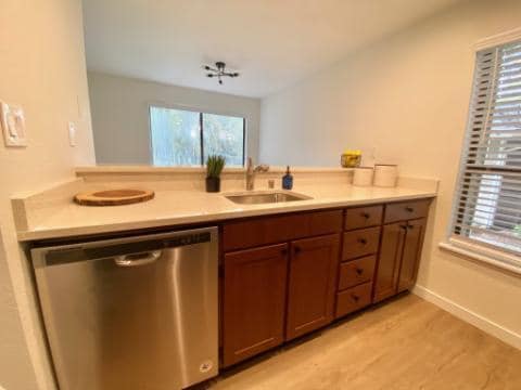 Photo - Pinewood Village Apartments