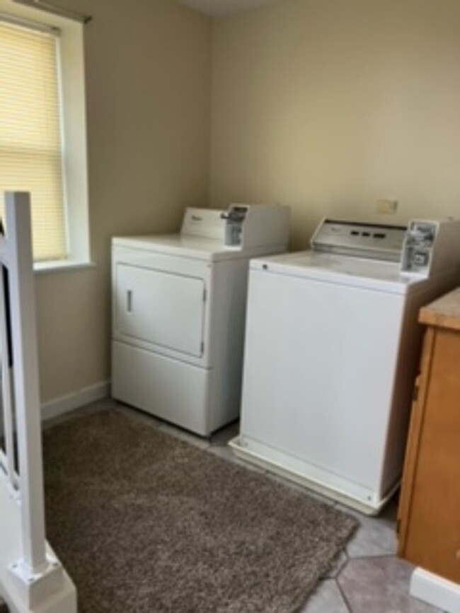 Photo - 1190 S College St Apartment Unit 2