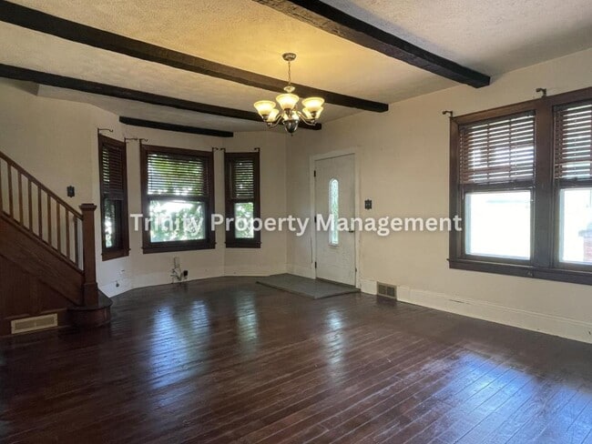Photo - 228 Wildwood St