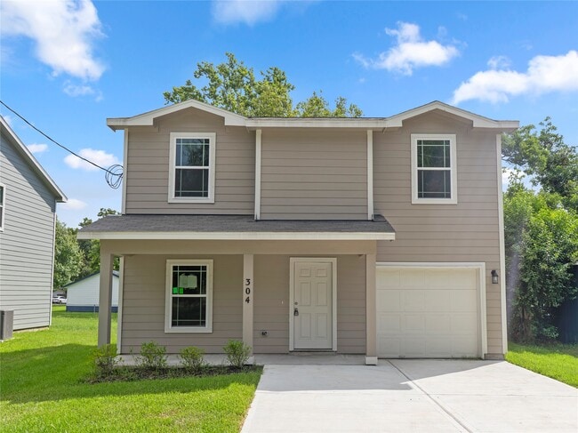 Photo - 304 N Orange St