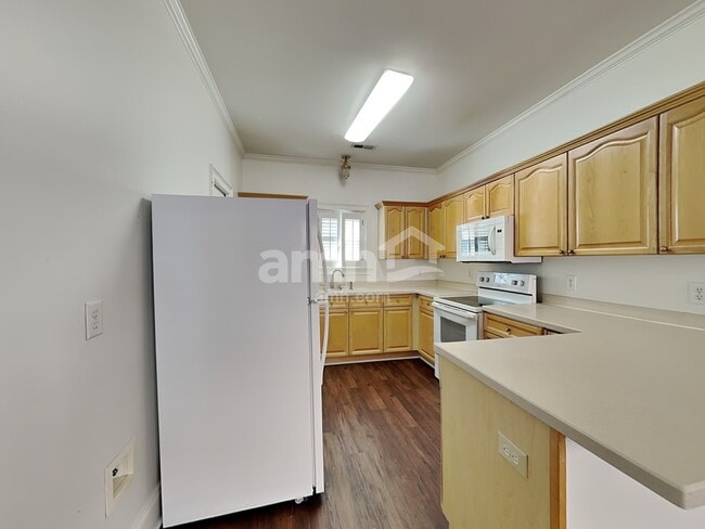 Photo - 6111 Creft Cir