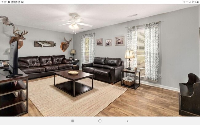 Photo - Family House Rental