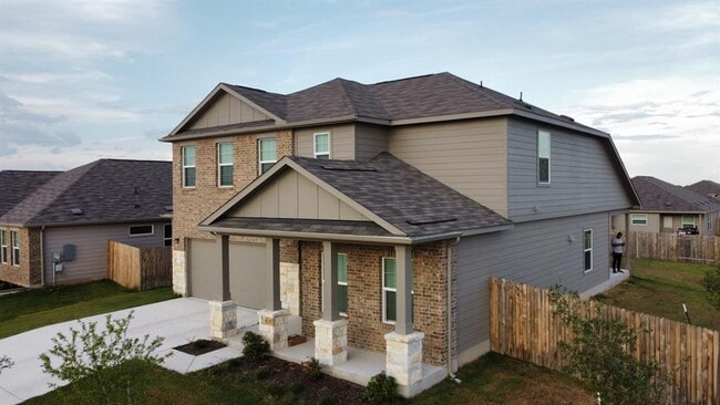 Photo - 100 Red Buckeye St