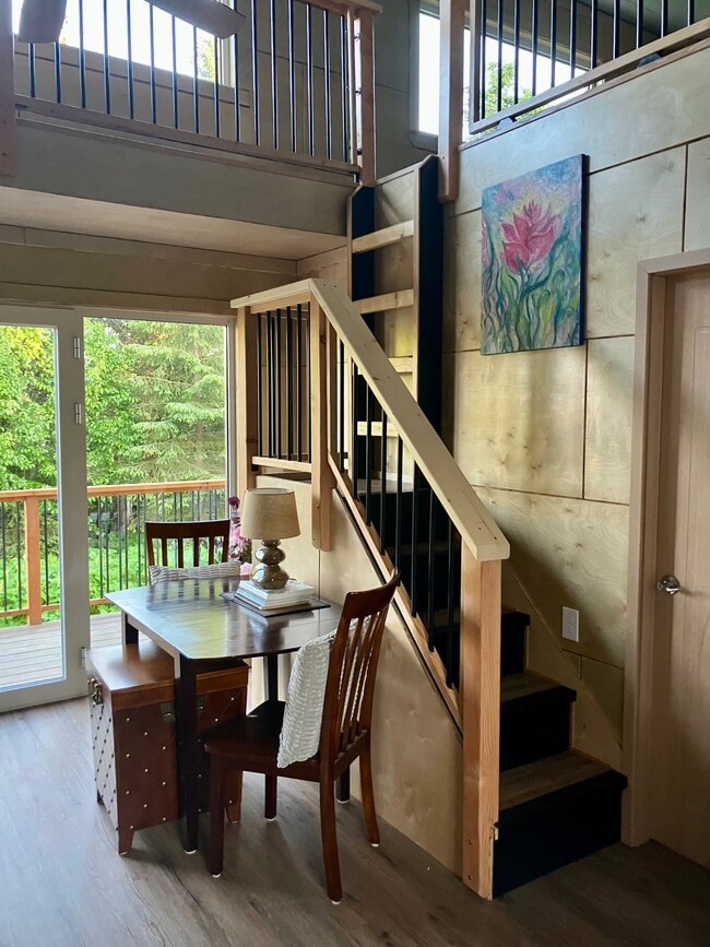 Photo - 1149 Virginia Lynn Wy