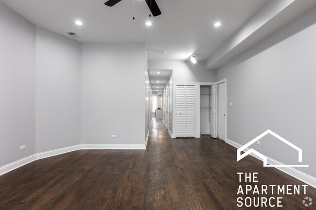 Building Photo - 908 W Montrose Ave Unit 3 Rental