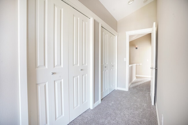 Photo - 115 N 46th St