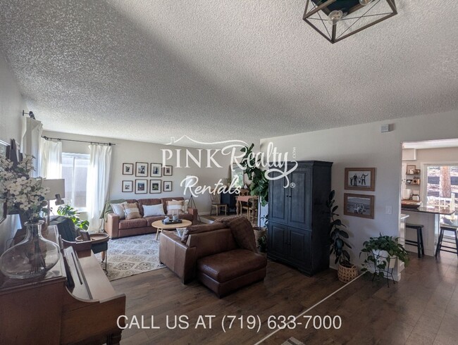 Photo - 3230 Breckenridge Dr W