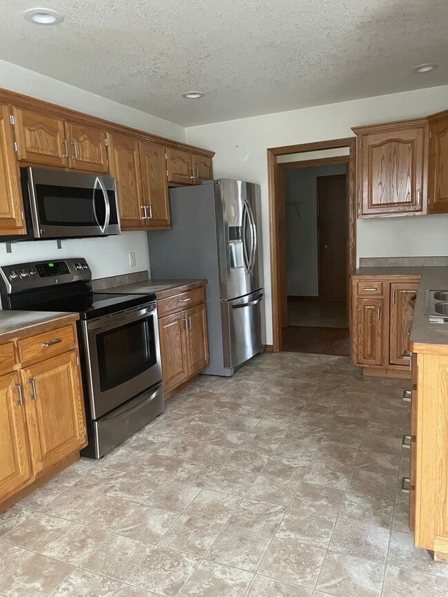 Photo - COMING SOON IN CARL JUNCTION: Beautiful 3B...