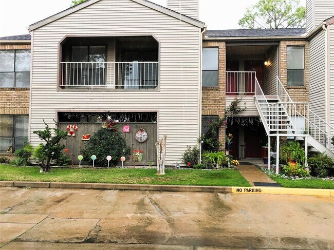 Photo - 2025 Augusta Dr Condo Unit 804