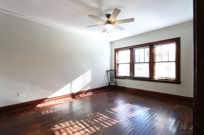 Photo - 2312 W Cullerton St Unit GRD