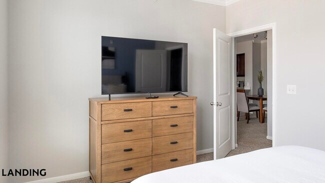 14807 Woodland Hills Dr Unit 2202