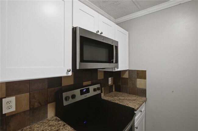 Photo - 218 Mill Creek Pl