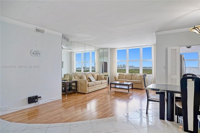Photo - 4747 Collins Ave Unit 1503