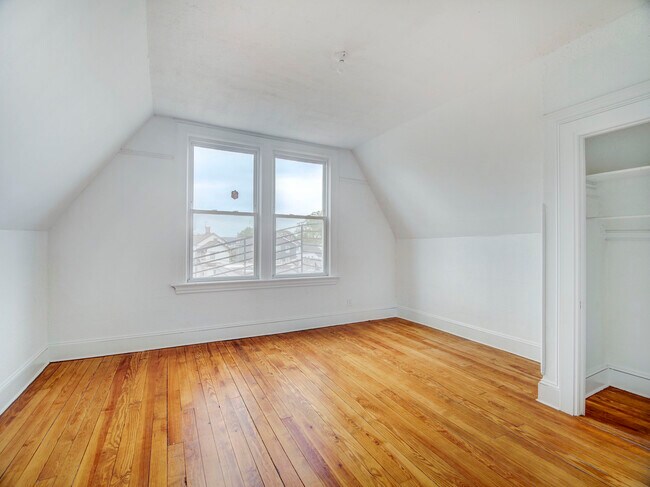Photo - 444 N Broad St Unit 444 North Broad Street 2nd & 3rd Fl