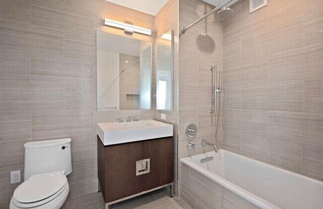 Photo - 99 Hudson St Unit 2511