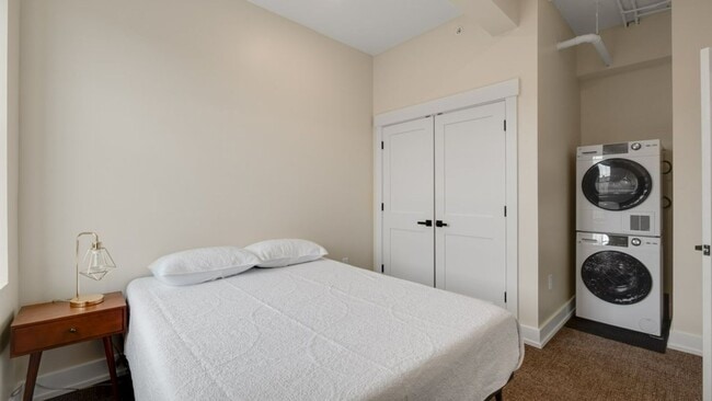 Photo - Beautiful Studio and One Bedrooms West Grand Neighborhood