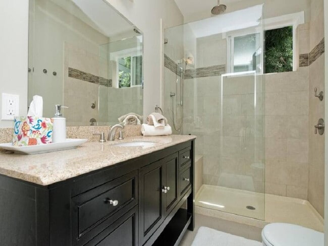 Photo - 1 Telegraph Hill Blvd Unidad ID1013101P