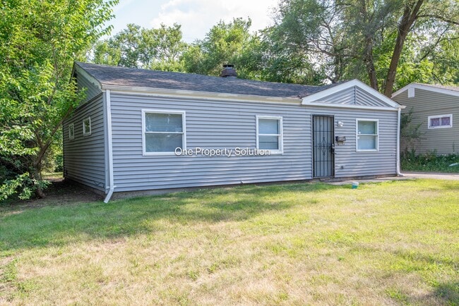 Photo - 5649 E 13th Pl