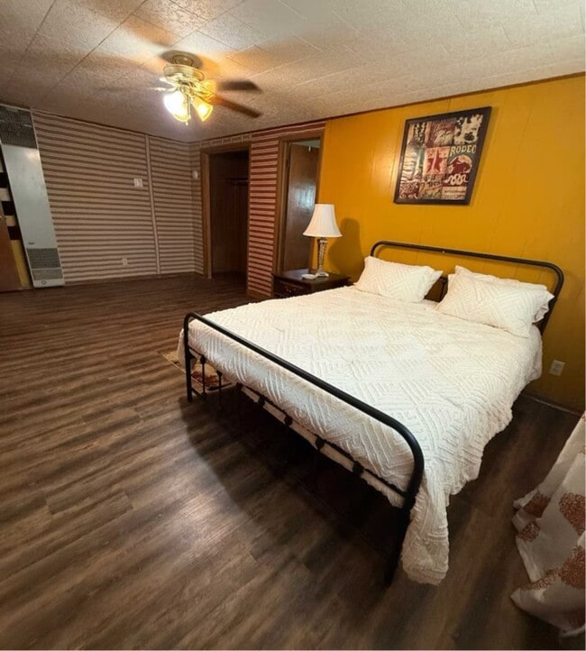 Photo - 708 N Rio St