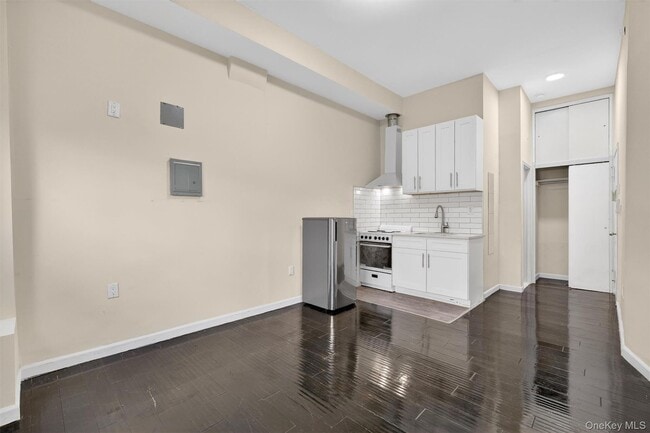 Photo - 158 Willow St Unit 1C