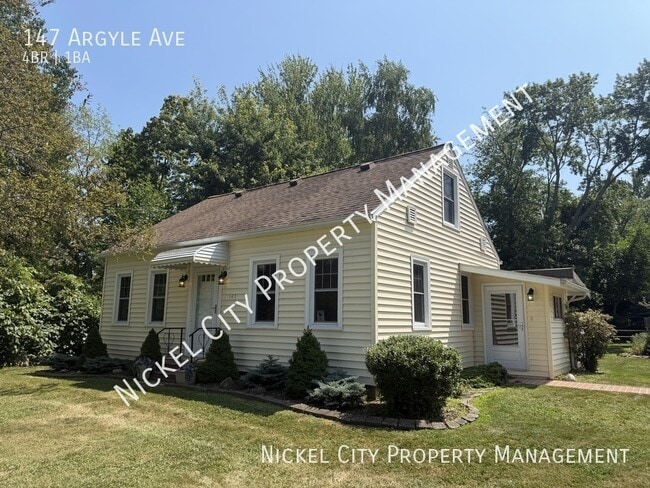 Building Photo - 147 Argyle Ave