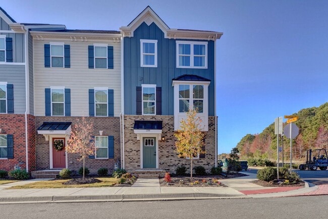 Photo - 1200 Gunboat Dr Townhome