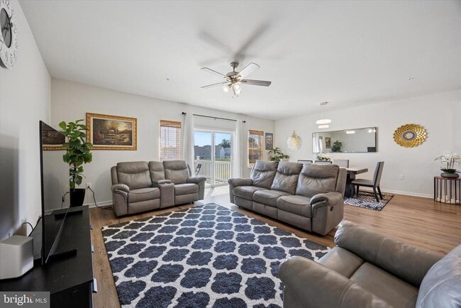 Photo - 68 Painters Wy