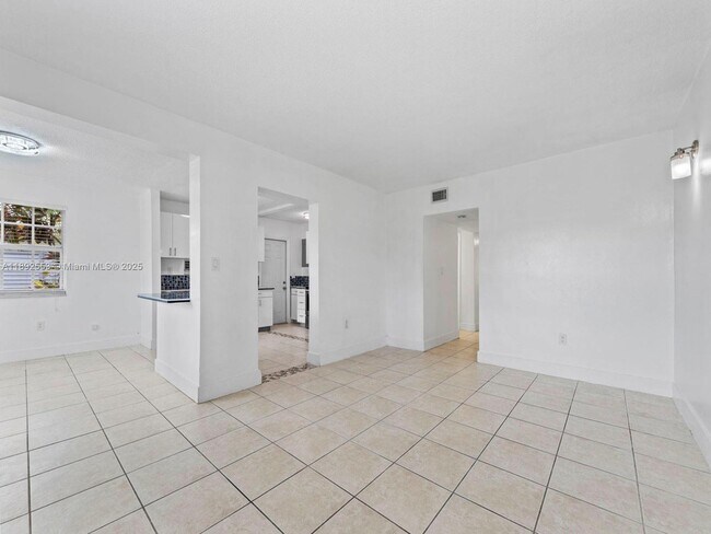 Photo - 9100 SW 95th Ave Unit 9100