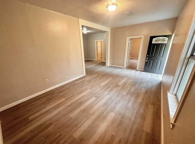 Photo - 330 Gordy Rd