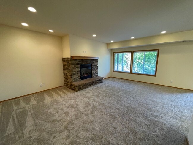 Photo - 2128 Freund St