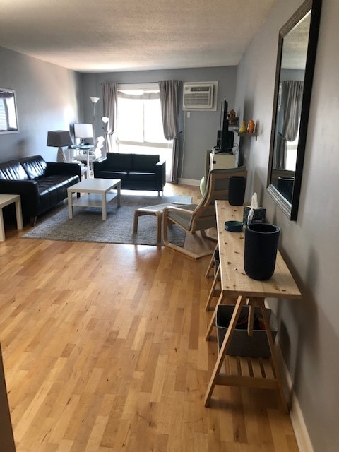 Photo - 3540 Hennepin Ave Unit 313