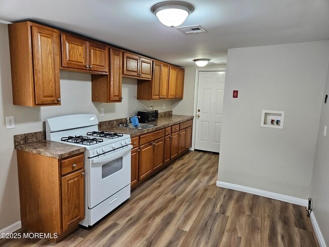 Photo - 47 Collins St