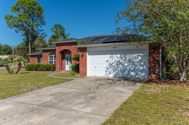 Photo - 1202 Northview Dr
