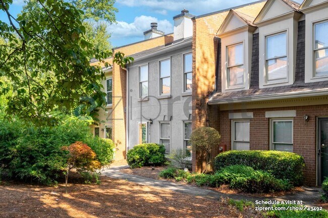 Photo - 3530 Jasmine Triangle