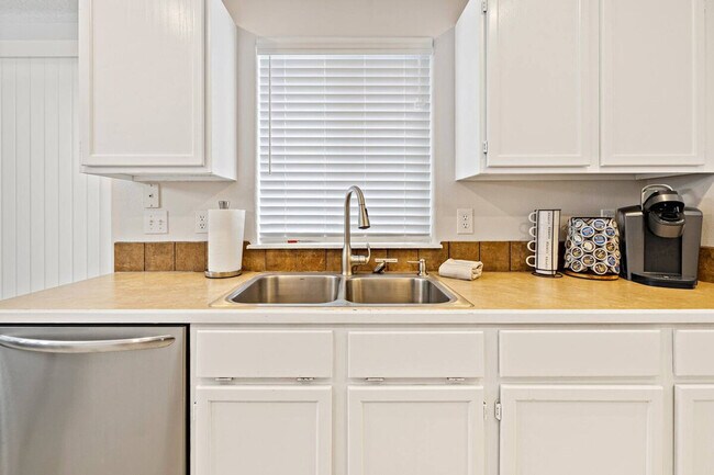 Photo - 623 Autumn Pl Unit SI ID1308982P
