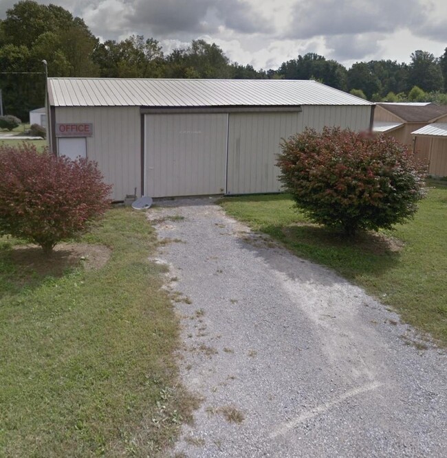Building Photo - 35 County Farm Rd Rental