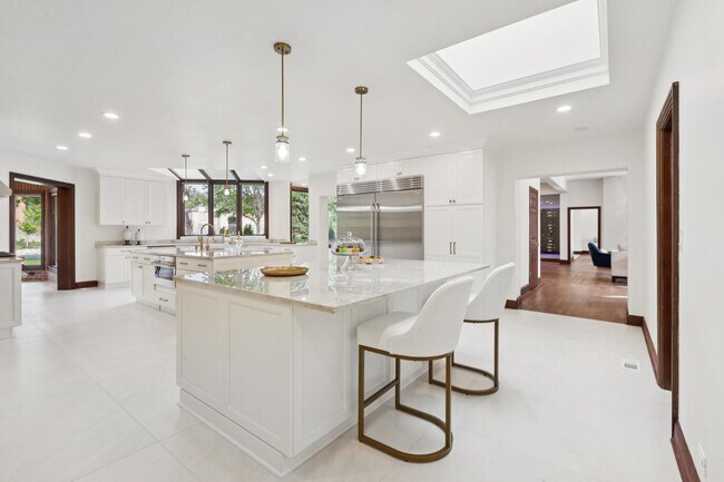 2430 Dorina Dr