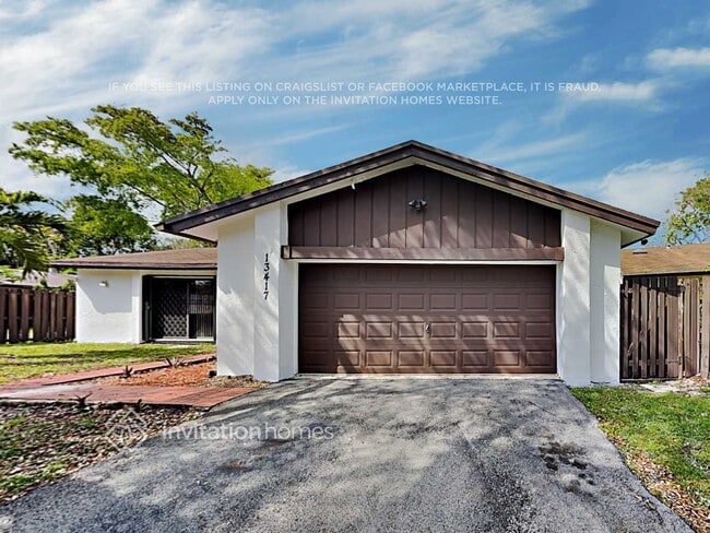Photo - 13417 SW 108th St Cir Casa